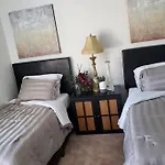 Southern Charm Vacation Rental