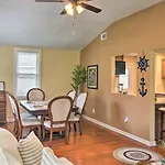 Updated Savannah Hideaway With Luxury Backyard!