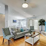 Island Oasis Entire House