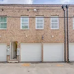 Rose Carriage House Savannah