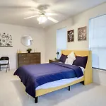 Cozy Savannah Studio About 10 Mi To Tybee Island!