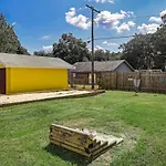 Retro Rainbow At Herb River-Canary Cottage #11