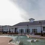Landing At Latitude At Godley Station - 1 Bedroom In Savannah