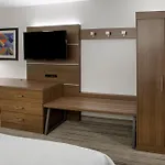 Holiday Inn Express Hotel & Suites Savannah Midtown By Ihg