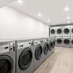 Woodspring Suites Savannah West Chatham Parkway