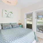 Charming & Bright 2 Bedroom - Close To Downtown Savannah - Airport