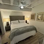 Wright Square Condo