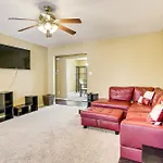 3 Mi To Hunter Army Airfield Home With Serene Deck