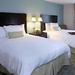 Hampton Inn & Suites Savannah-Airport