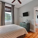 The Suites At Bay