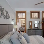 101 E Waldburg - Cozy Cottage Just Off Of Forsyth Park