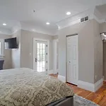 Sprawling Penthouse With Rooftop Deck Blocks From The River
