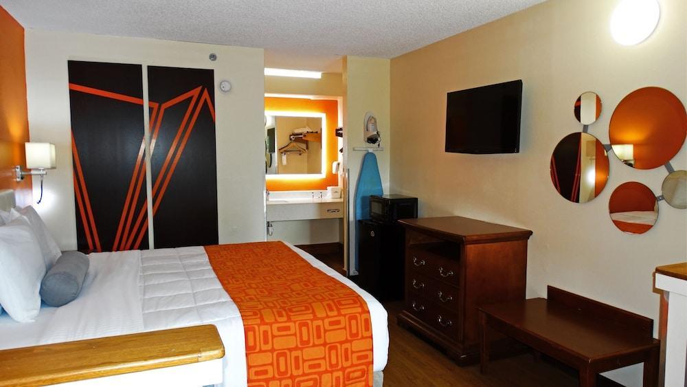 Howard Johnson By Wyndham Ga Hotel Georgetown