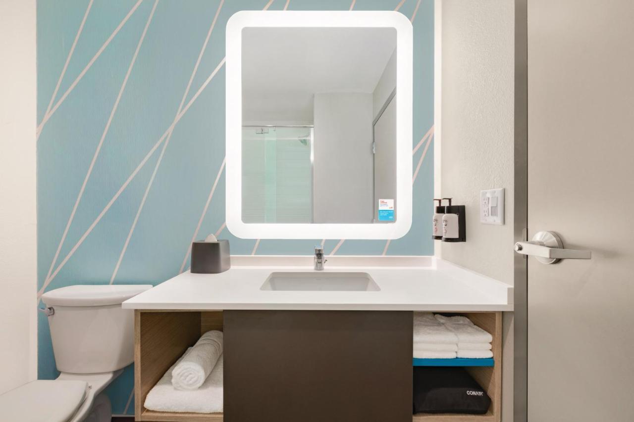 Hotel Avid - South - Gateway By Ihg