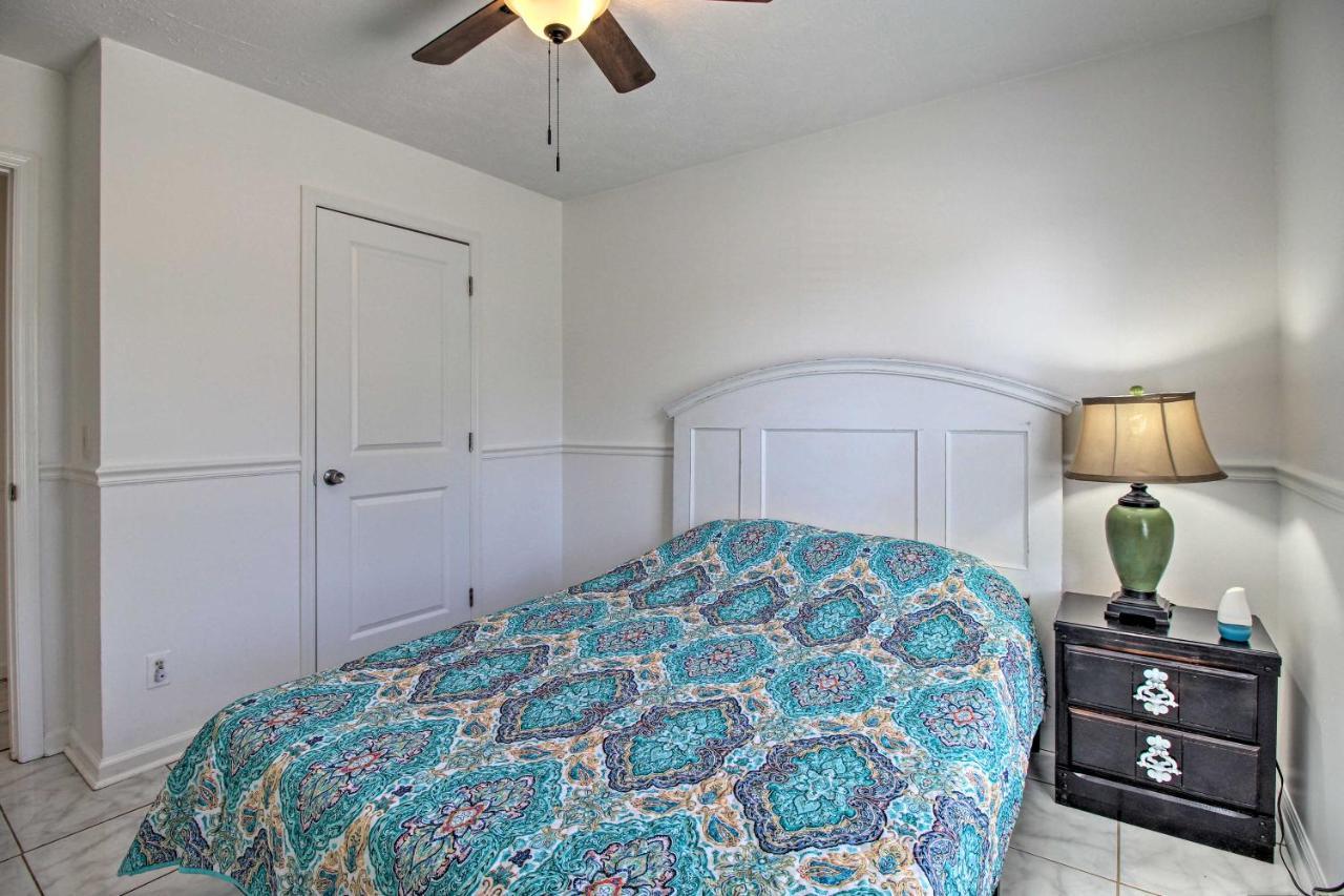 Holiday home About 7 Miles To Historic District!