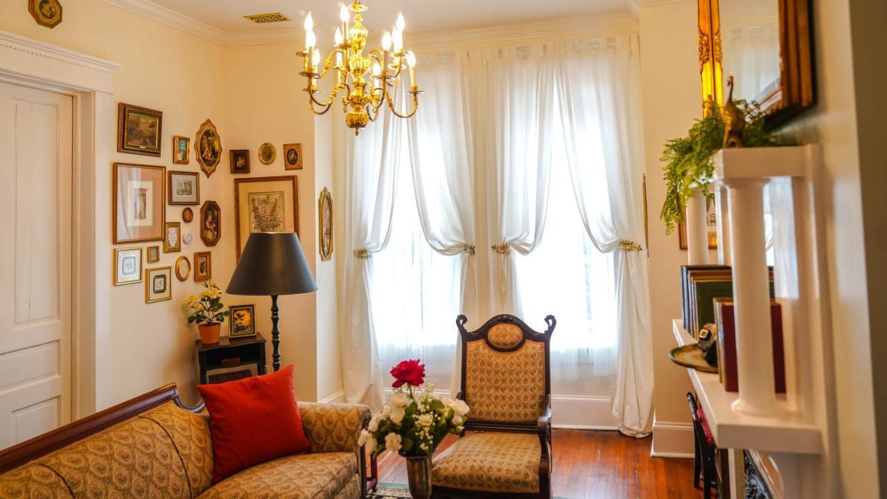 Inn The Isetta Savannah
