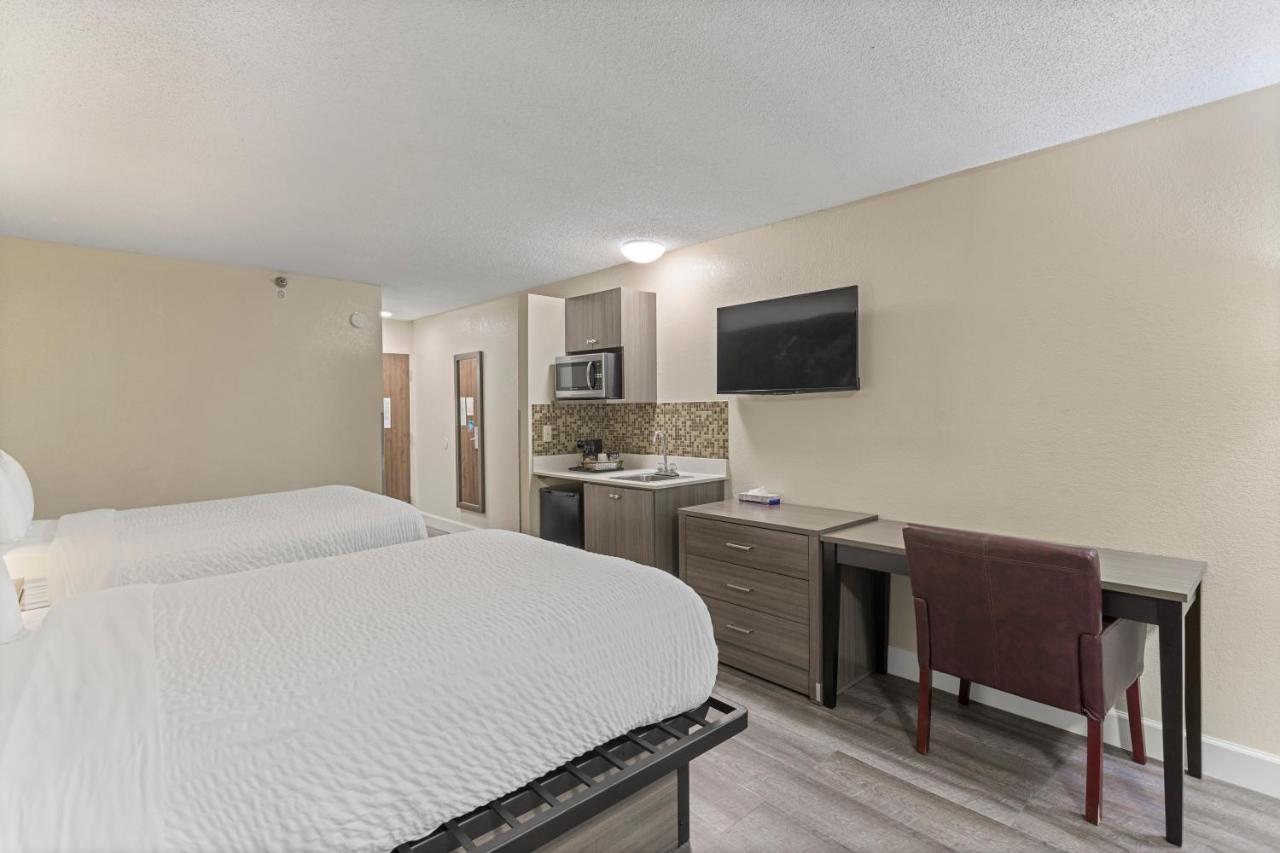 Hotel Clarion Pointe Gateway I-95 Savannah