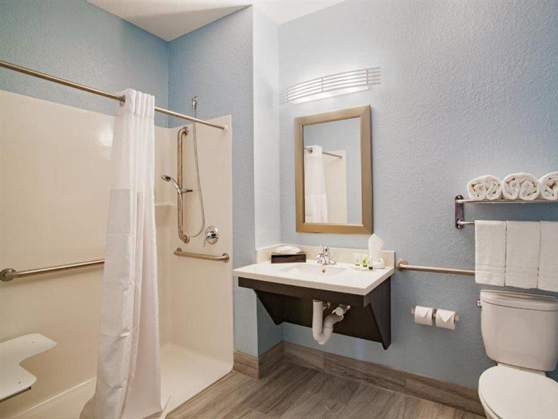 Iris Garden Hotel