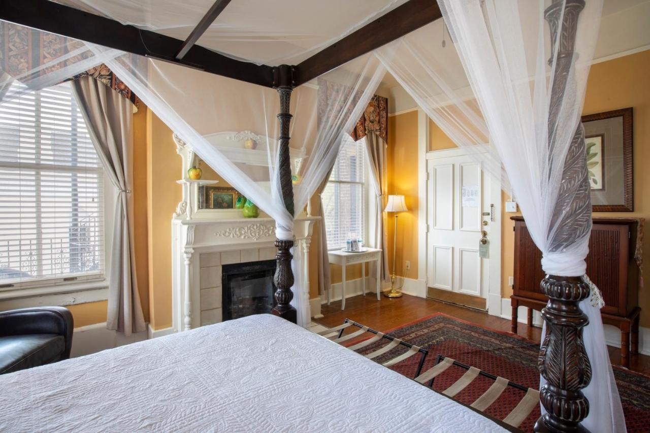 Foley House Bed & Breakfast 4*