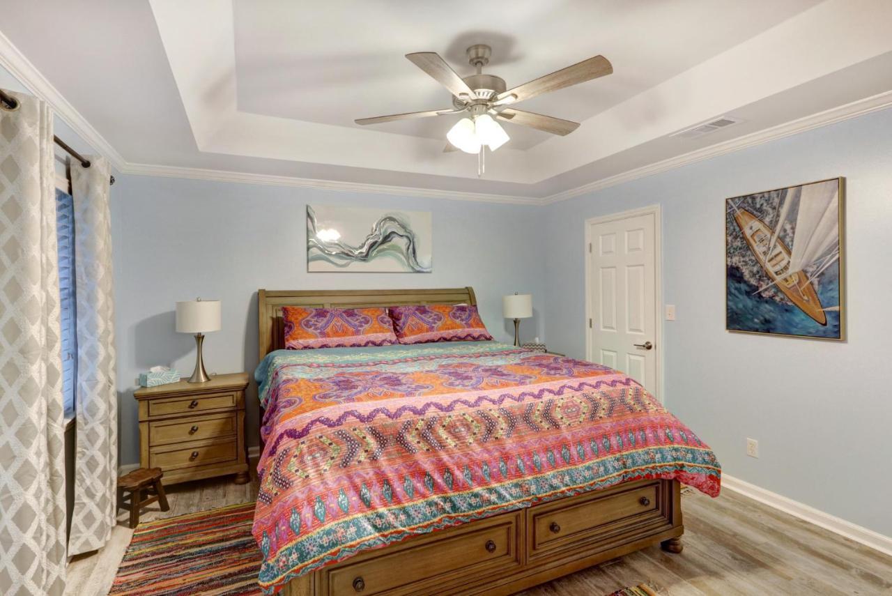 Pooler Travelers Retreat I - Entire House - Holiday home *