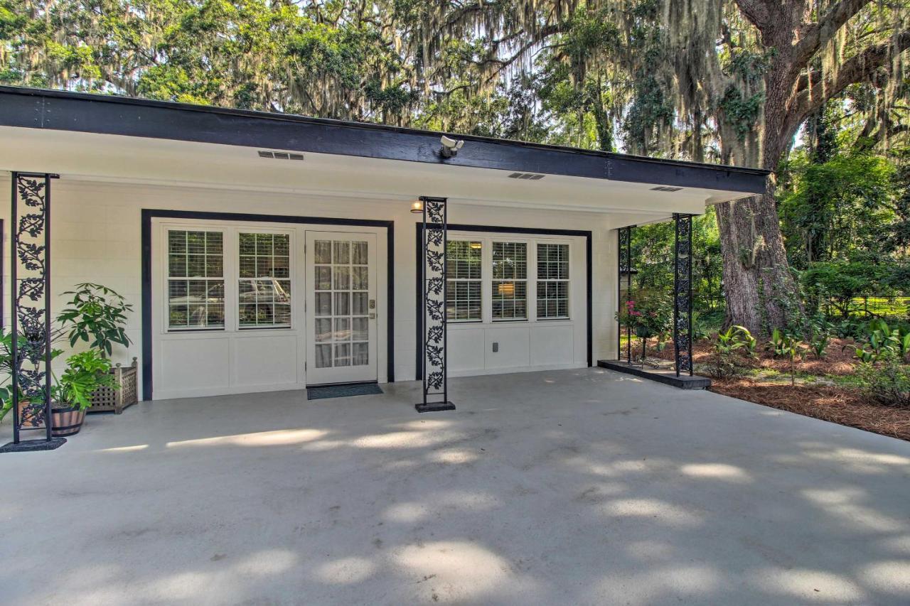 Apartment Elegant Hideaway With Private Garden Savannah