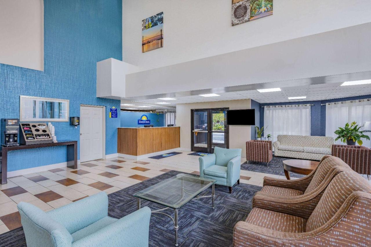 Days & By Wyndham Midtown Motel 2*