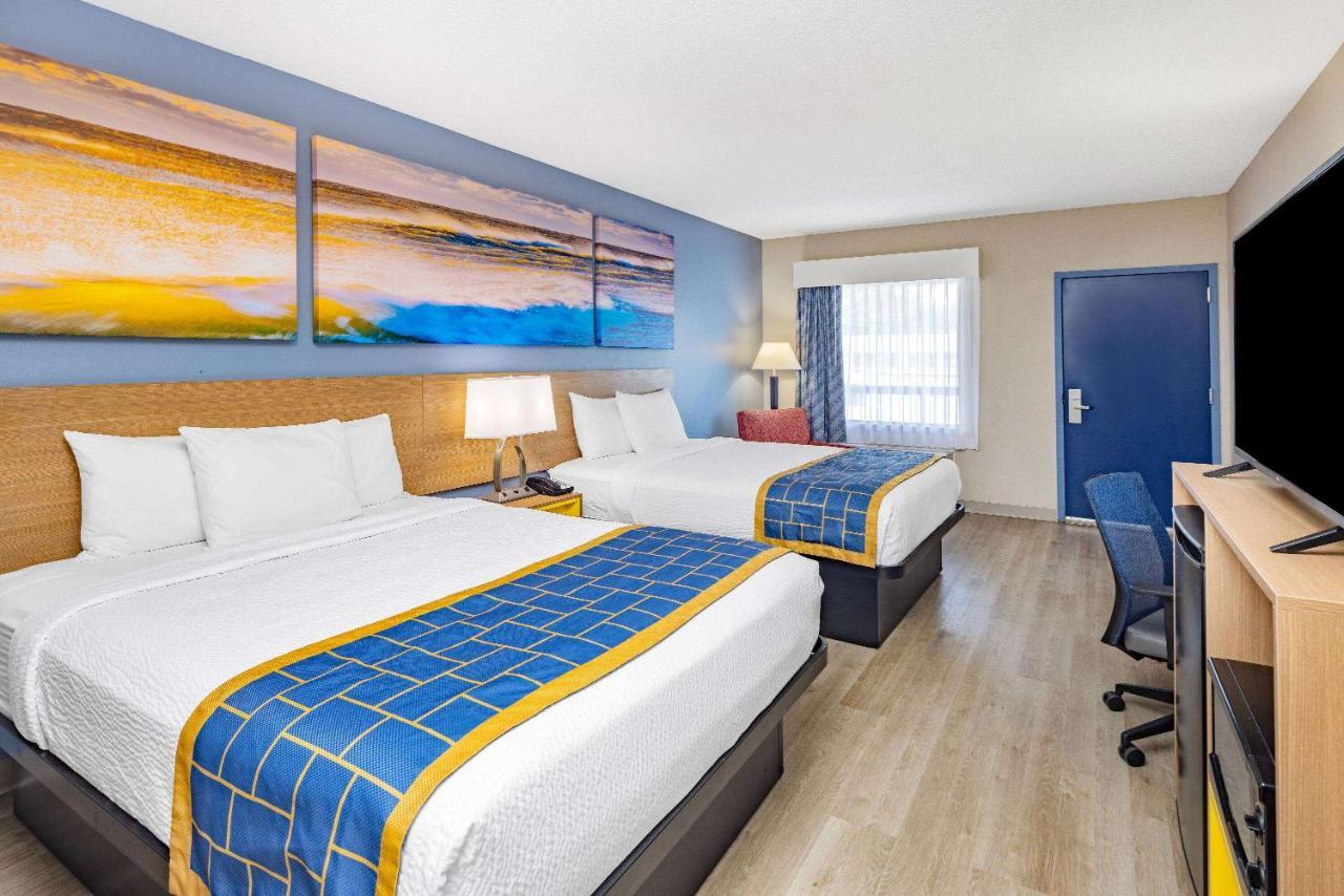 Motel Days & By Wyndham Midtown 2*