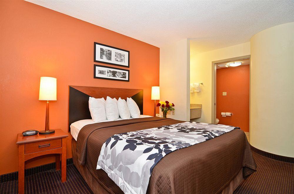 Sleep Gateway I-95 Inn Savannah