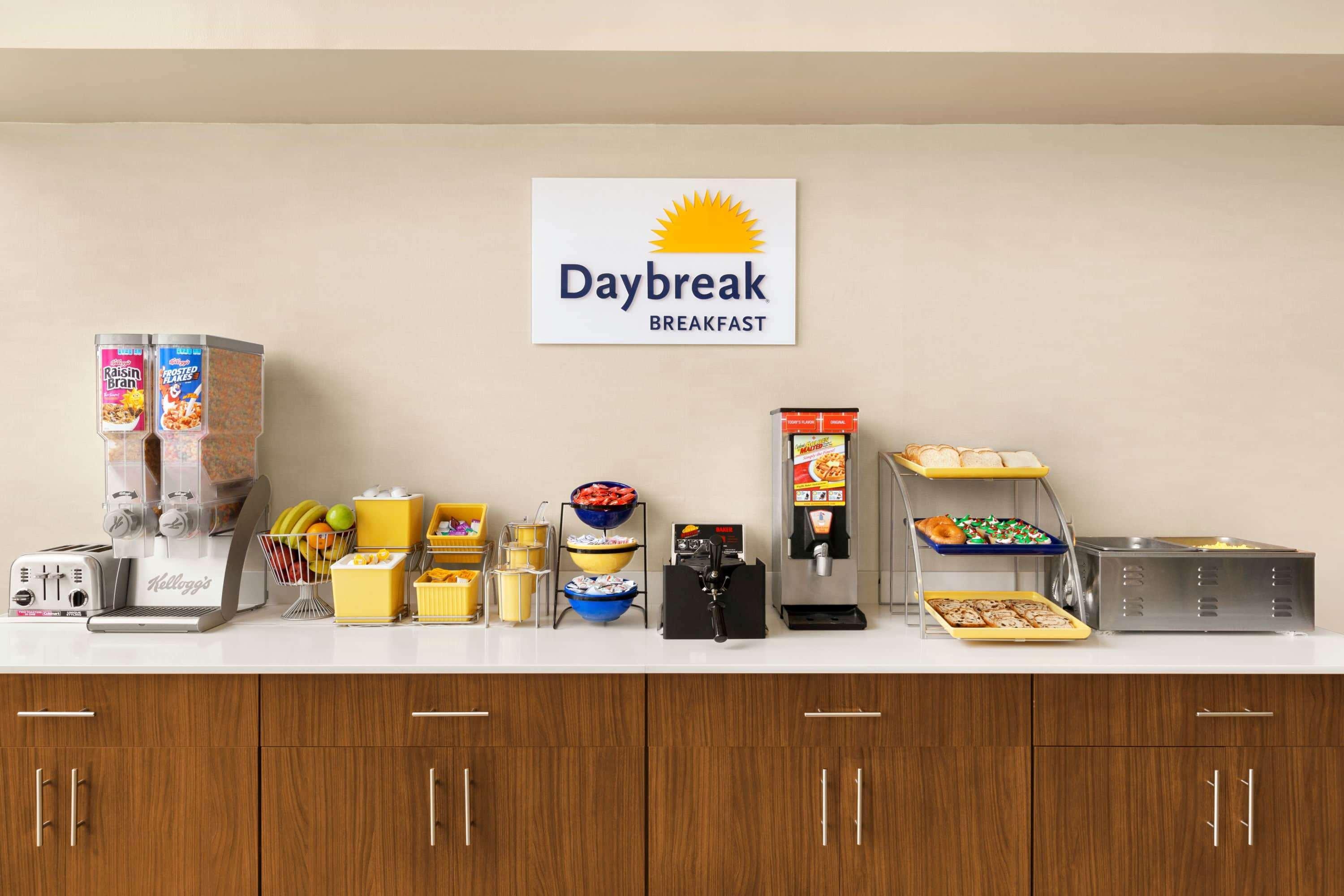 Motel Days & By Wyndham Midtown 2*