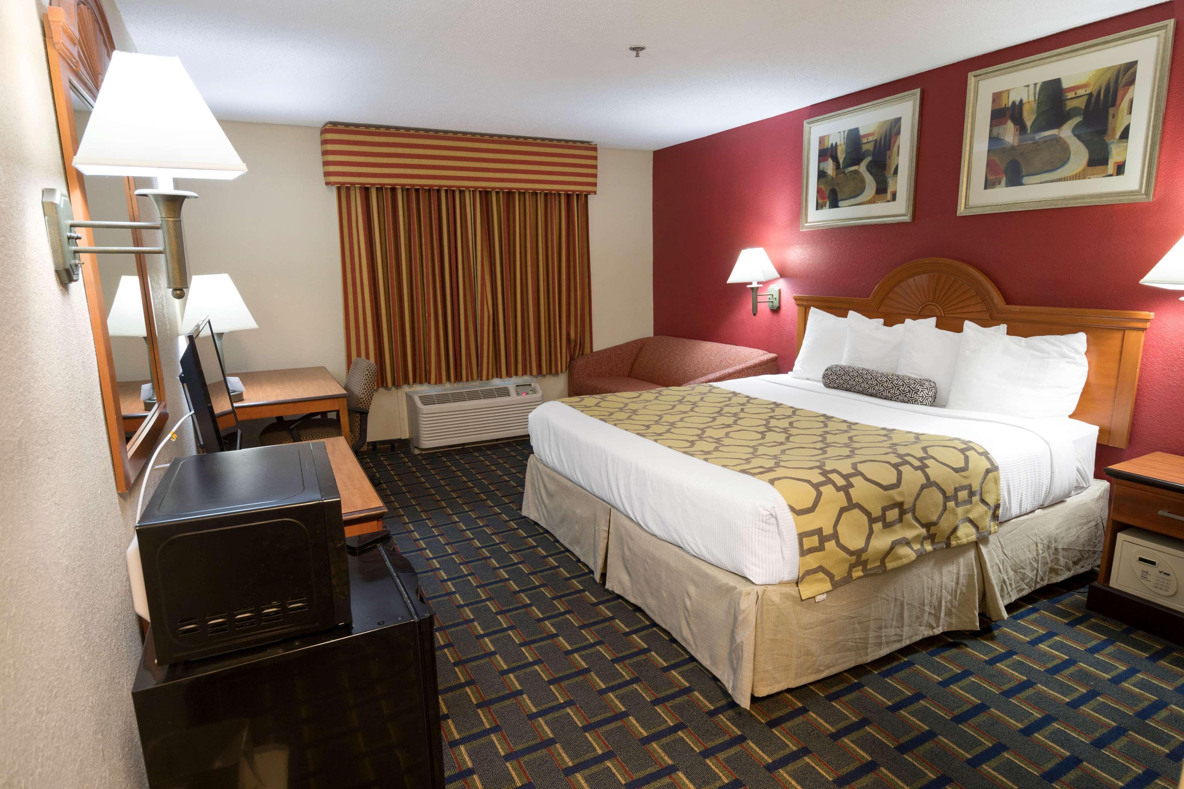 Baymont By Wyndham Pooler/savannah Hotel