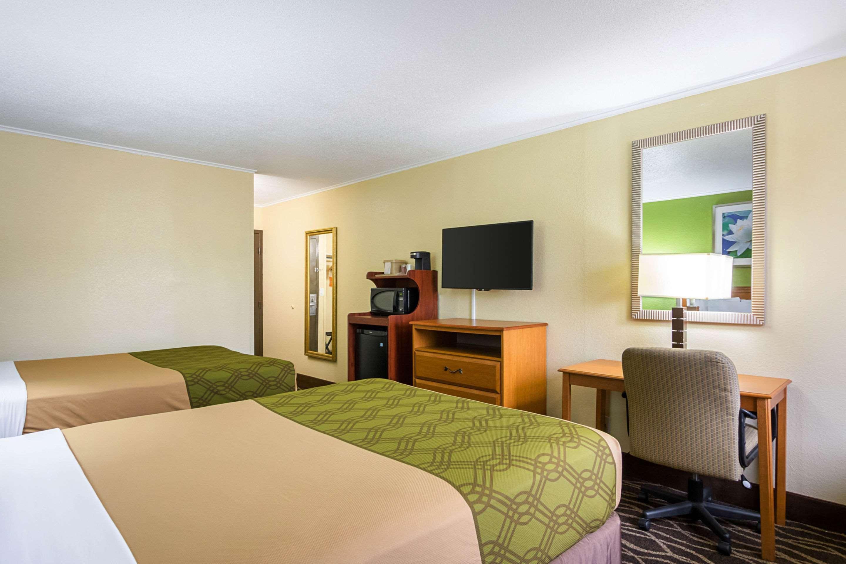 Lodge Econo Savannah