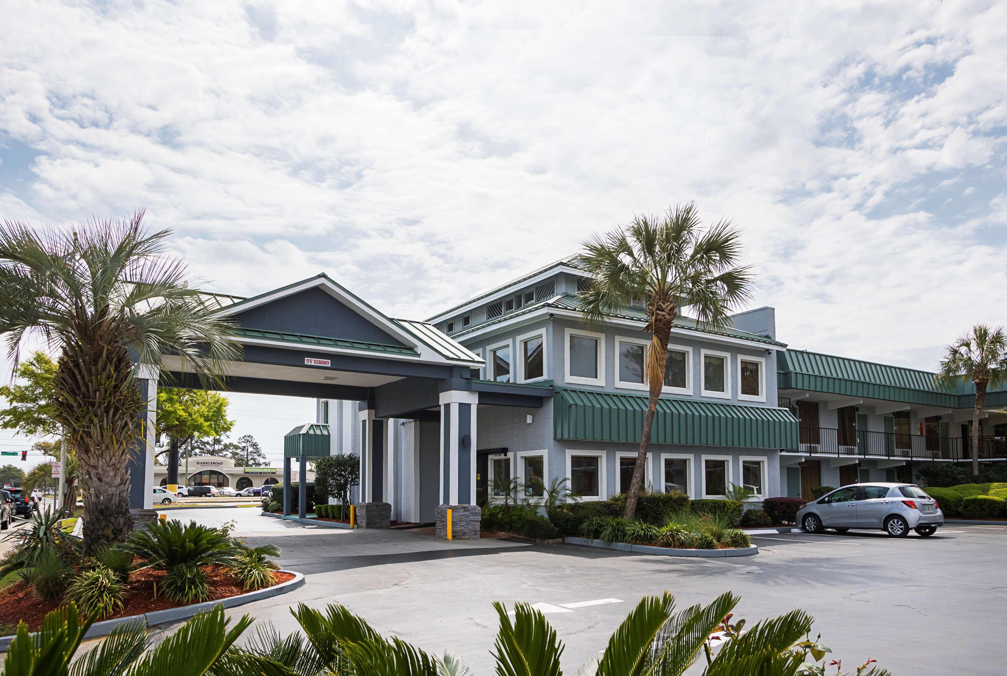 Western Hotel 3*