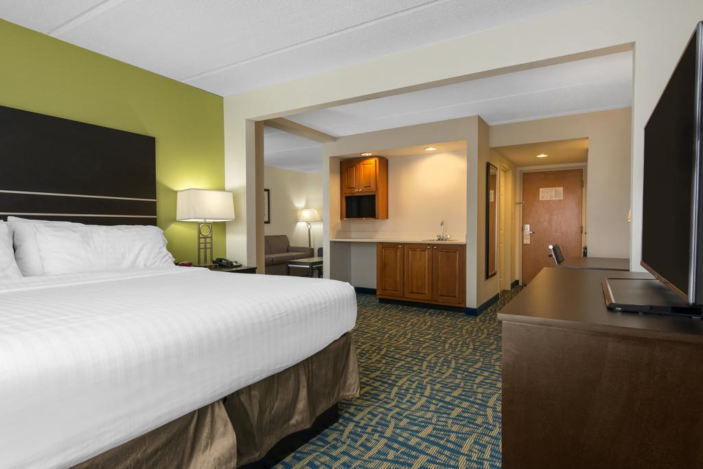 South - I-95 Gateway By Ihg Savannah