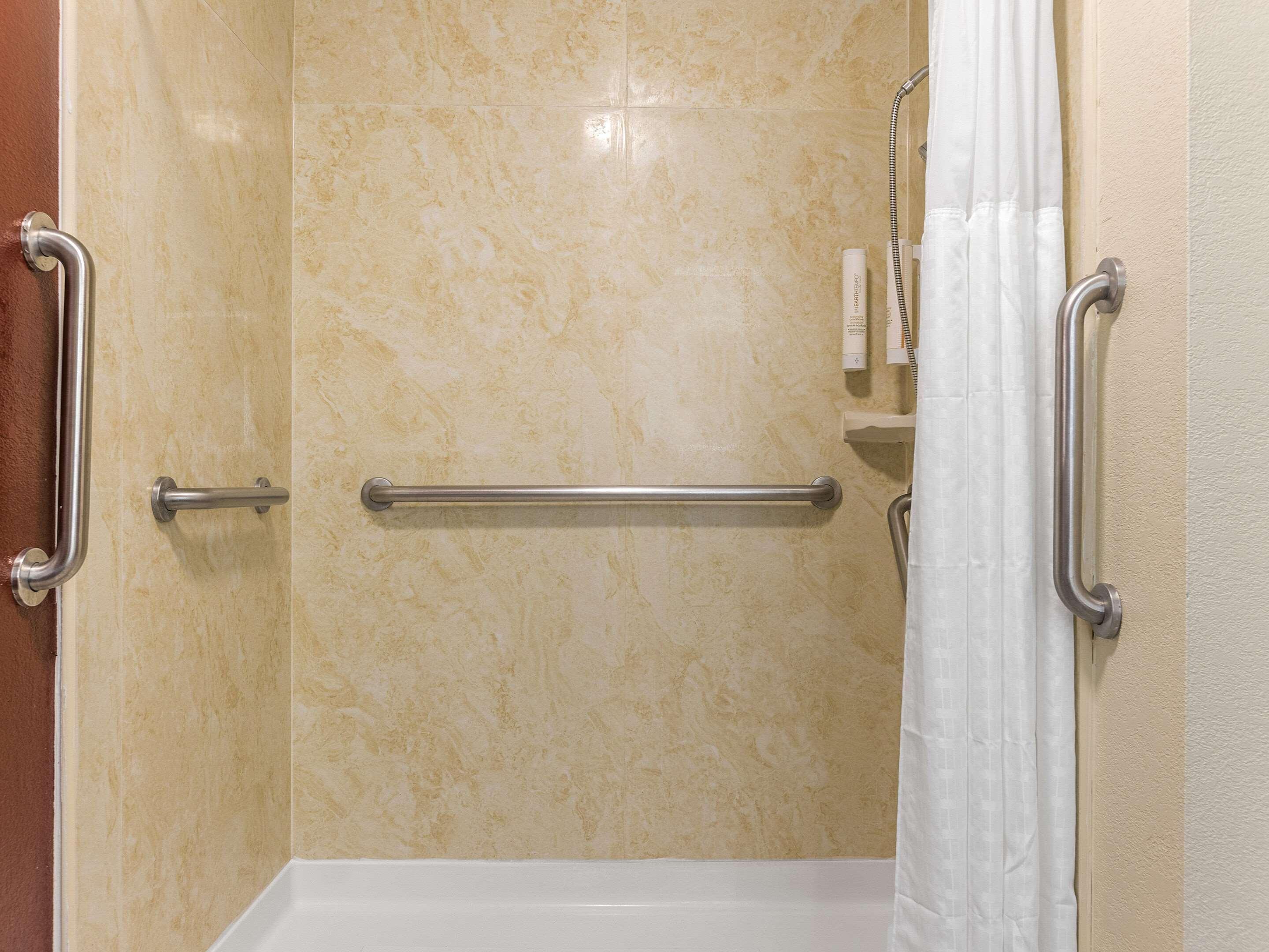 Hotel Clarion Pointe Gateway I-95 Savannah