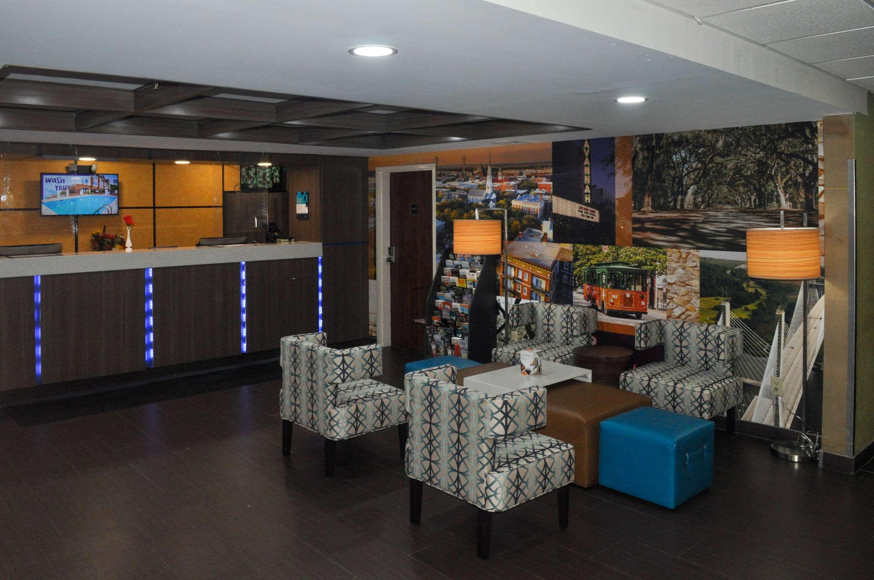Clarion Pointe Gateway I-95 Hotel Savannah