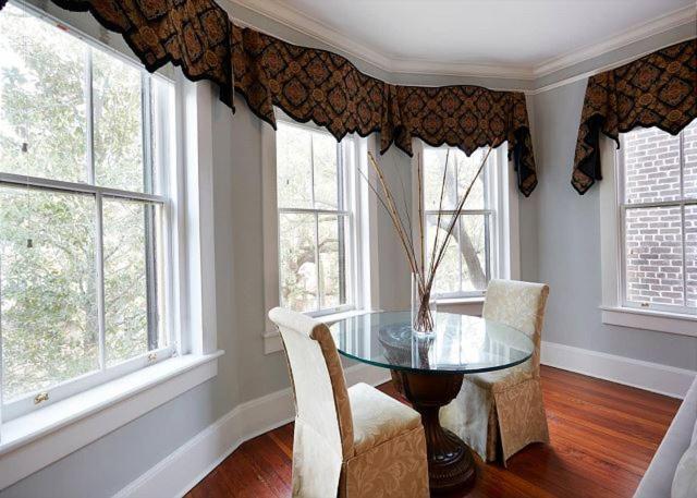 The Chippewa On Savannah's Famous Jones Street Apartment