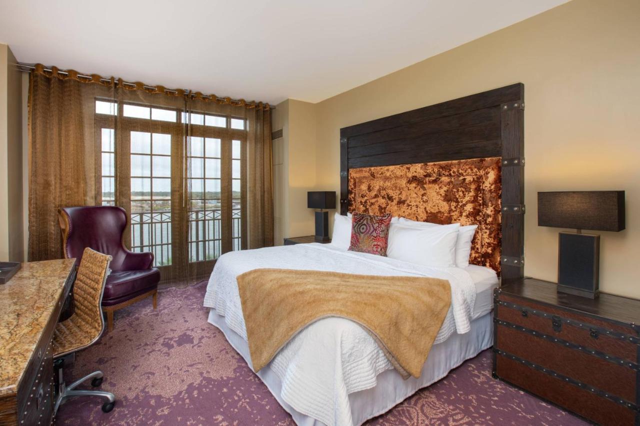 The Bohemian Riverfront, Autograph Collection