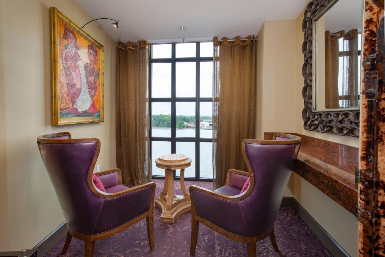 The Bohemian Riverfront, Autograph Collection Hotel 4*