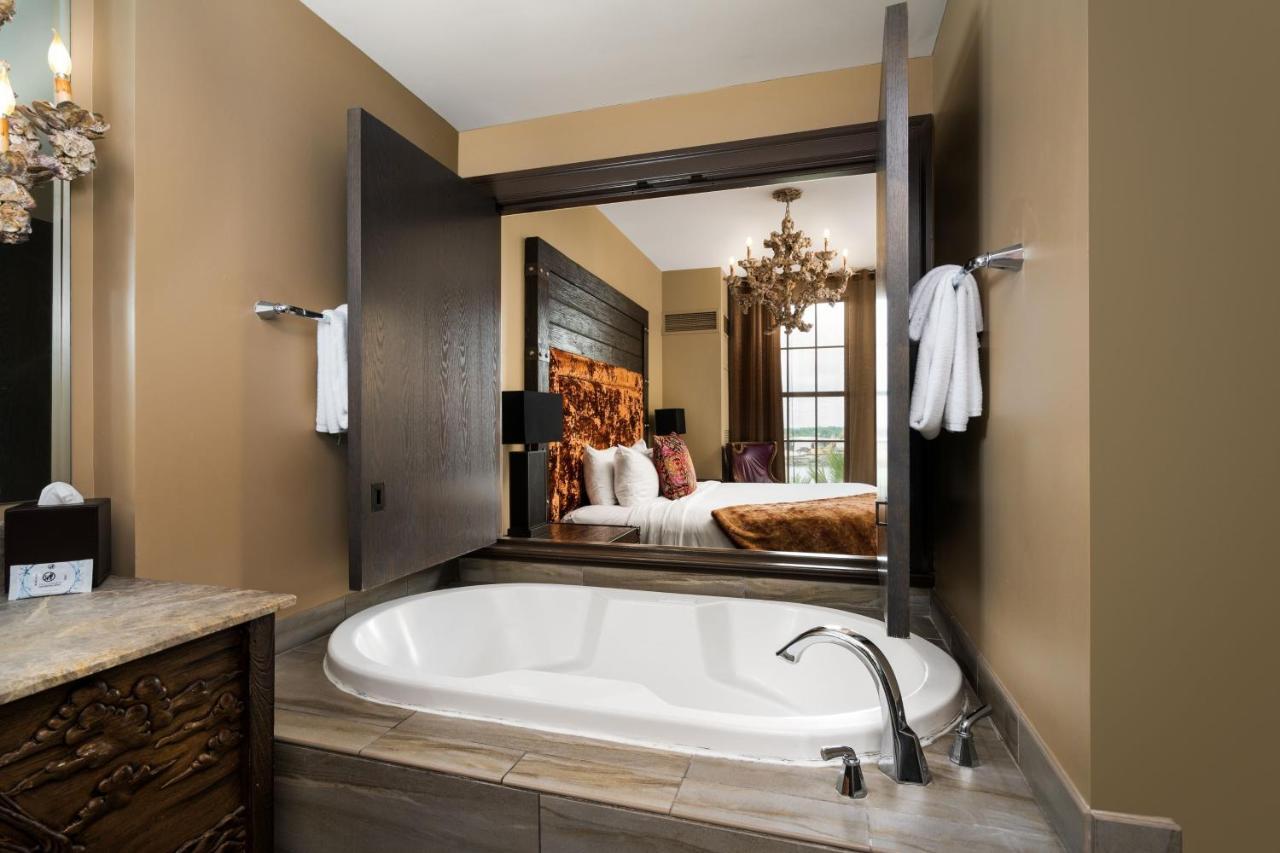The Bohemian Riverfront, Autograph Collection 4* Savannah