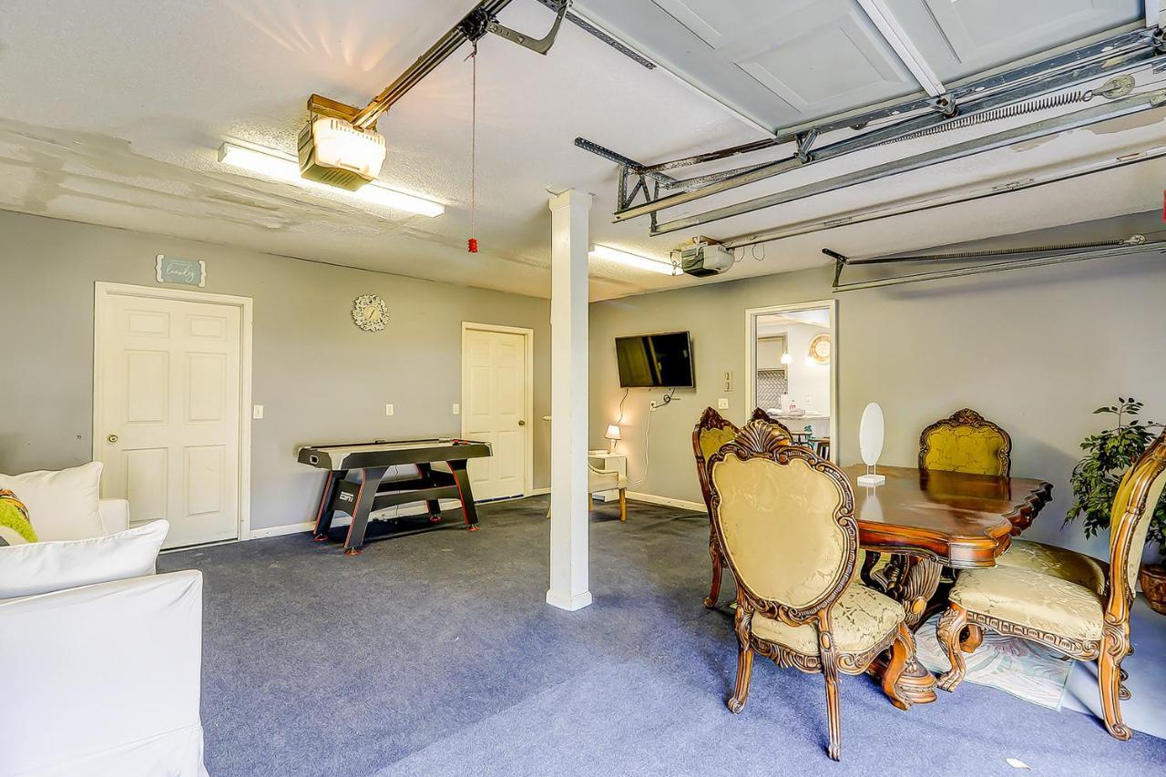 Island Oasis Unit B Savannah