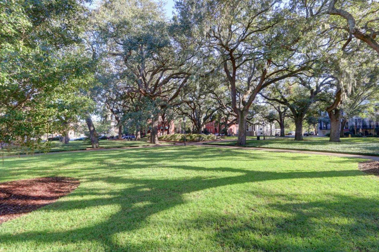 Isaac Laroche Garden *