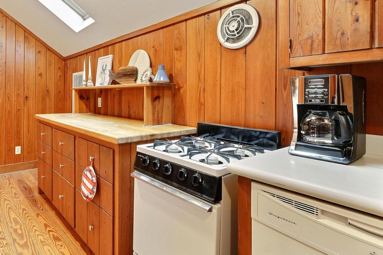 Captain's Quarters On Lafayette Apartment Savannah