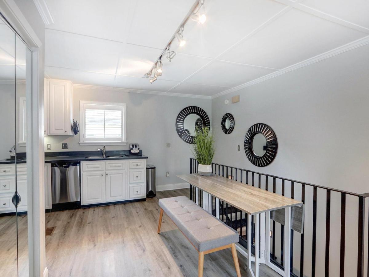 Broughton Deco Carriage Apartment