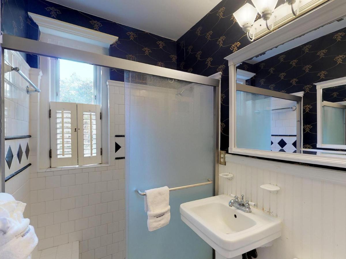 Southern Charm On Liberty Holiday home *