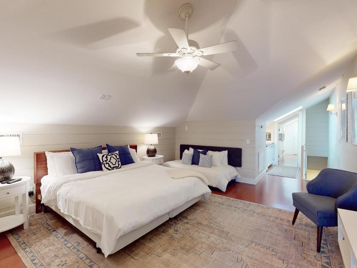 Southern Elegance Main House * Savannah