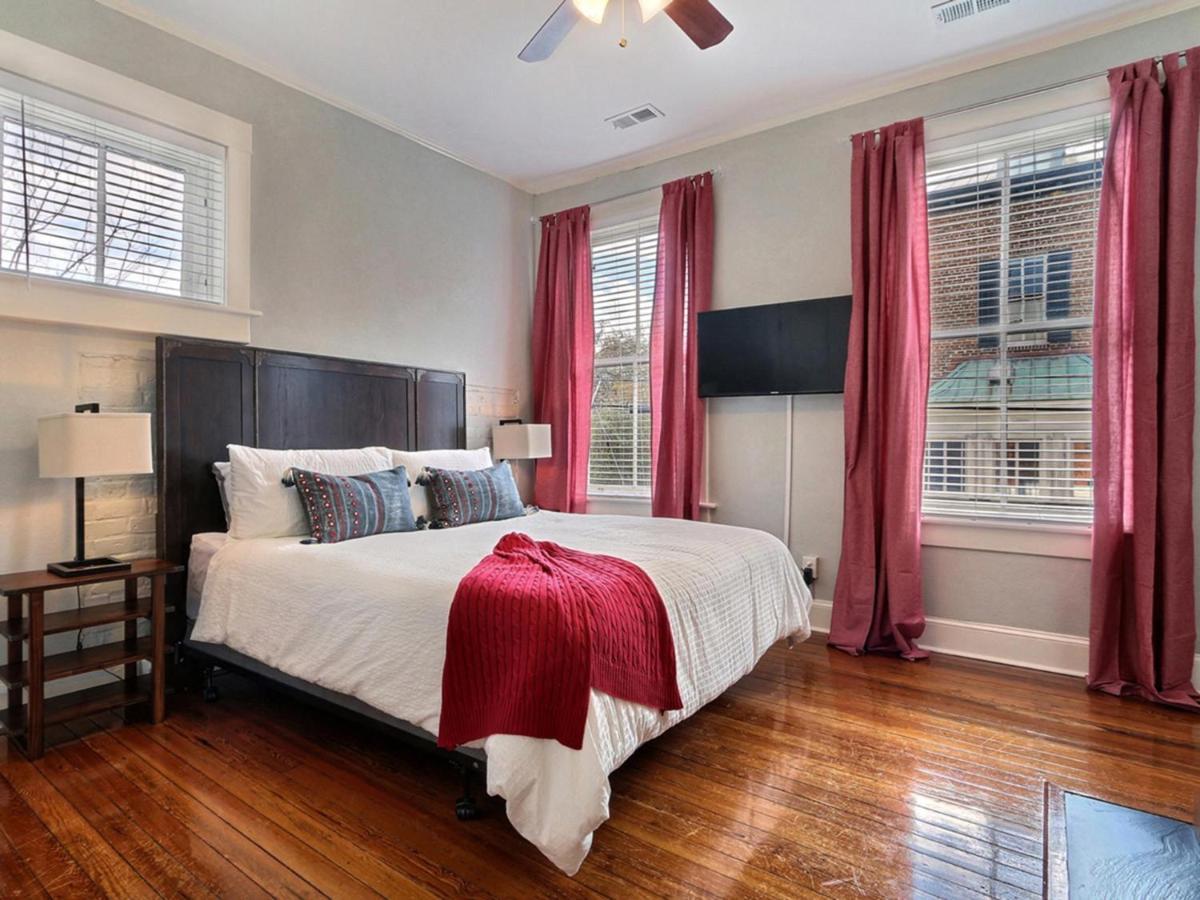 Lafayette Row Unit 2 Apartment Savannah