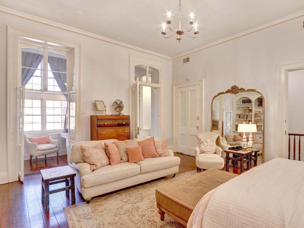 Elsewhere On Madison Square Manor Savannah