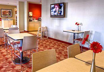 Hotel Towneplace By Marriott Airport Savannah