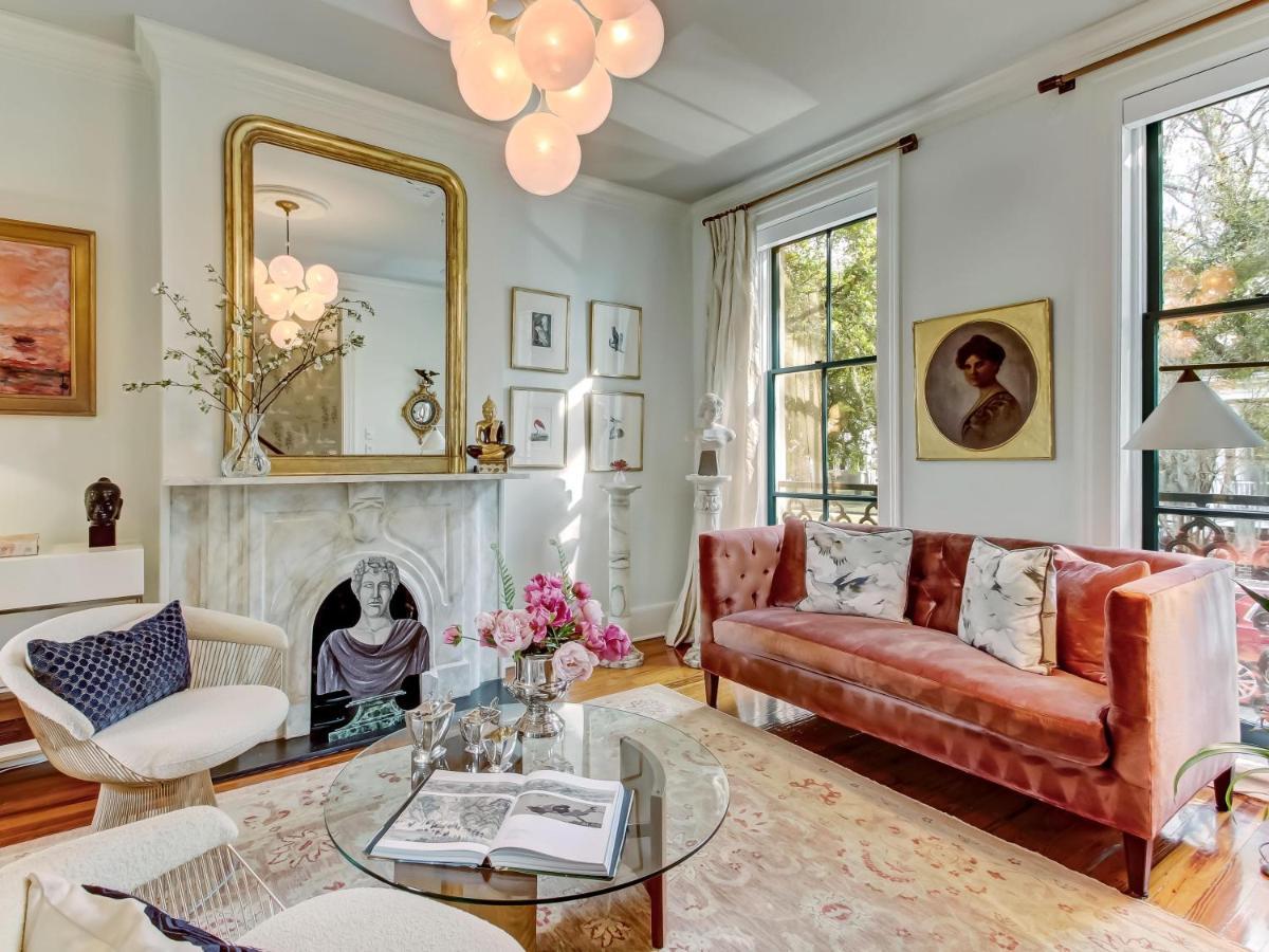 The Laroche Estate On Pulaski Square Holiday home *