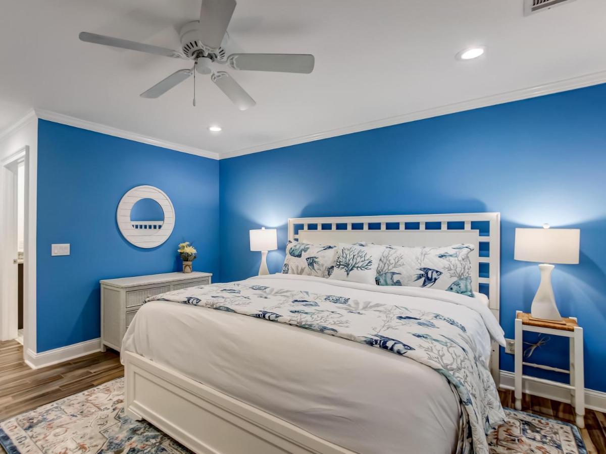 Crawford Coastal * Savannah